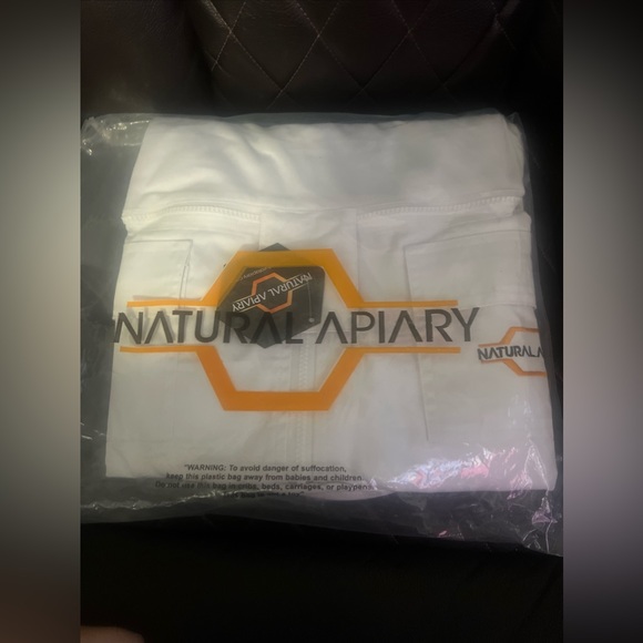 Natural Apiary – Apiarist Beekeeping Suit – Polycotton – Fencing Veil - Picture 4 of 4